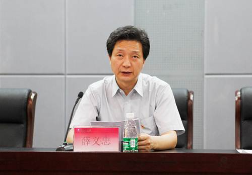 说明: http://www.yau.edu.cn/__local/7/1B/D2/D27E882A58CC7F2A32FB4F035A8_43283867_49990.jpg
