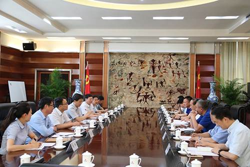 说明: http://www.yau.edu.cn/__local/0/FC/4B/199F1EF76E8F226A3DA17023D99_E83AC0FA_455CA.jpg