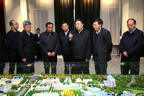说明: http://www.yau.edu.cn/__local/C/57/33/232185E6445058875C131370F05_1C48085E_74BD0.jpg